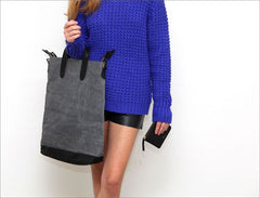 Medium Leather Wallet - Blue