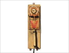 Rat Trap Hammer Lamp