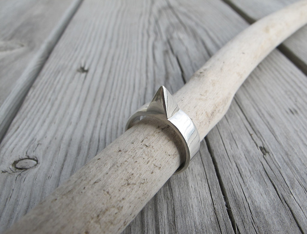 Wide Stud Ring