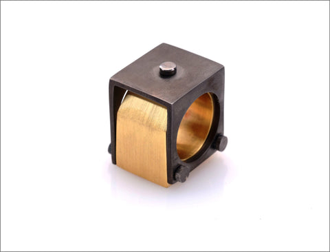 Trapped Ring